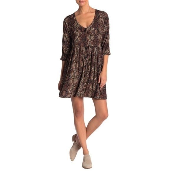 COTTON EMPORIUM Snake Print Dress - Size Small NWT - Picture 1 of 2